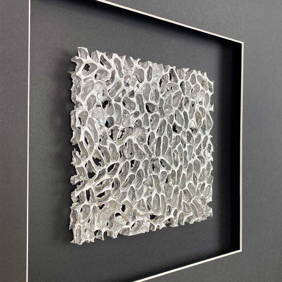 Quadratwerk Wandbild Detailansicht MAGIC SILVER quadratisch 58cm