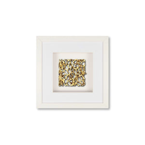 Quadratwerk Wandbild Magic Gold Quadrat 27cm - Rahmen Weiß, Hintergrund Weiß, Passepartout Schwarz/Schwarz