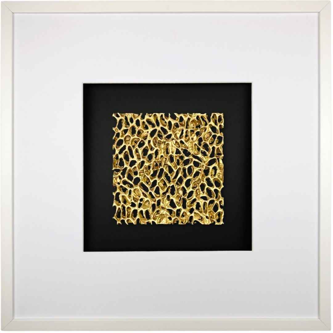 Quadratwerk Wandbild Magic Gold Quadrat 58cm - Rahmen Weiß, Hintergrund Schwarz, Passepartout Weiß/Weiß