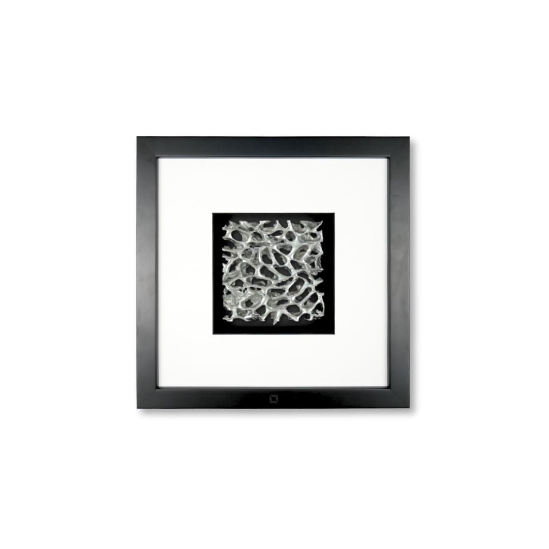 Quadratwerk Wandbild Magic Silver Quadrat 27cm - Rahmen Schwarz, Hintergrund Schwarz, Passepartout Weiß/Schwarz