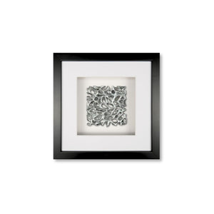 Quadratwerk Wandbild Magic Silver Quadrat 27cm - Rahmen Schwarz, Hintergrund Weiß, Passepartout Weiß/Weiß