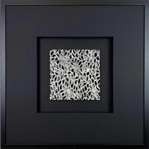 Quadratwerk Wandbild Magic Silver Quadrat 58cm - Rahmen Schwarz, Hintergrund Schwarz, Passepartout Schwarz/Schwarz