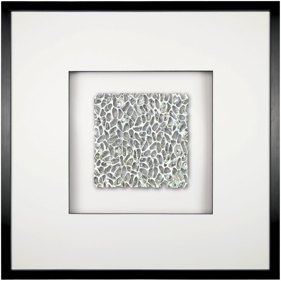 Quadratwerk Wandbild Magic Silver Quadrat 58cm - Rahmen Schwarz, Hintergrund Weiß, Passepartout Weiß/Schwarz