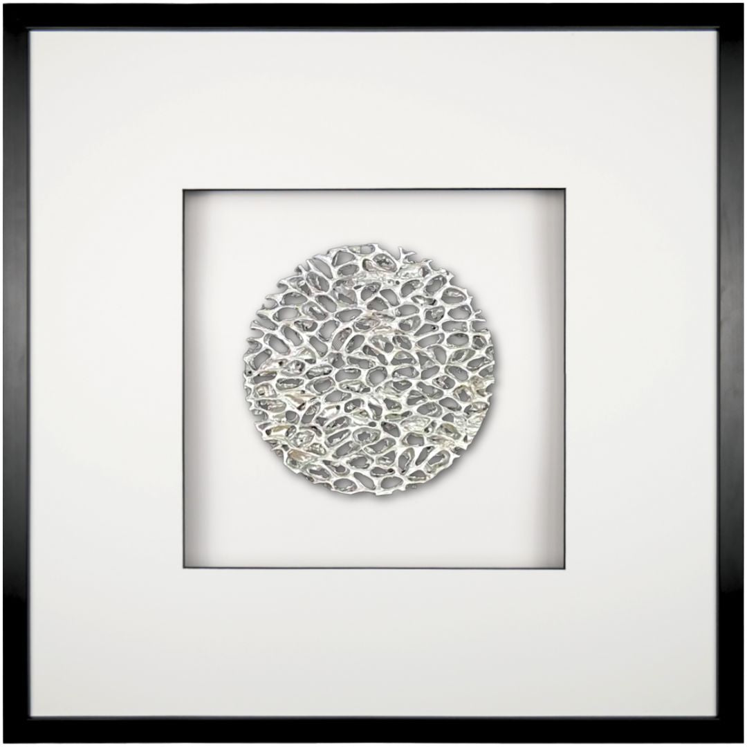 Quadratwerk Wandbild Magic Silver Rund 58cm - Rahmen Schwarz, Hintergrund Weiß, Passepartout Weiß/Schwarz