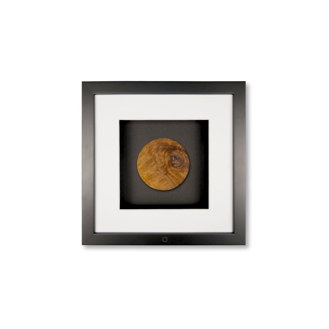 Quadratwerk Wandbild Noble Wood Rund 27cm - Rahmen Schwarz, Hintergrund Schwarz, Passepartout Weiß/Weiß
