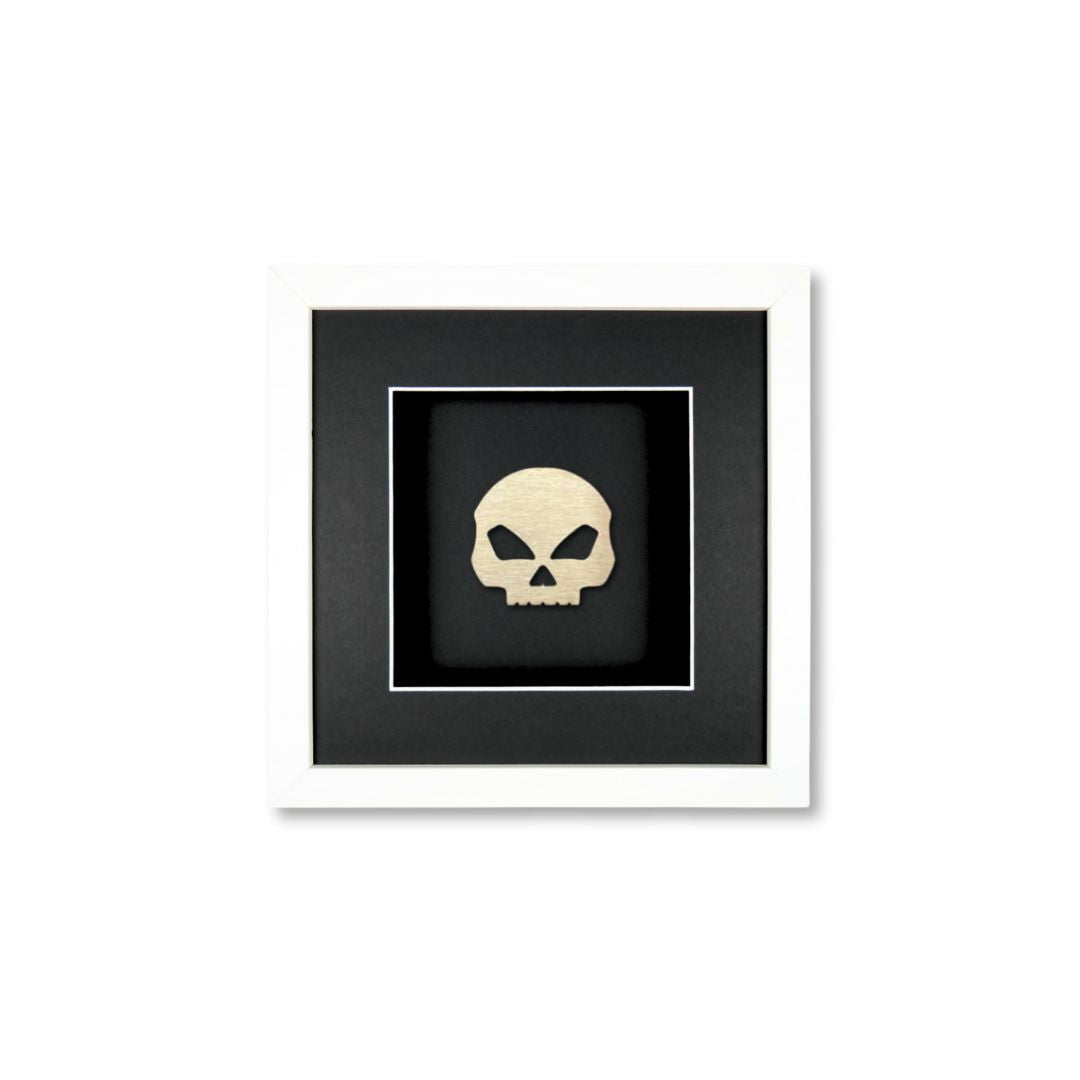 Quadratwerk Wandbild Prestige Steel Skull 27cm - Rahmen Weiß, Hintergrund Schwarz, Passepartout Schwarz/Weiß