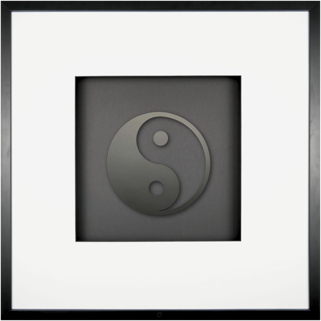 Quadratwerk Wandbild Pure Black Yin & Yang 58cm - Rahmen Schwarz, Hintergrund Schwarz, Passepartout Weiß/Schwarz