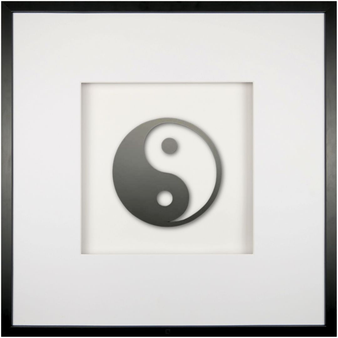 Quadratwerk Wandbild Pure Black Yin & Yang 58cm - Rahmen Schwarz, Hintergrund Weiß, Passepartout Weiß/Weiß