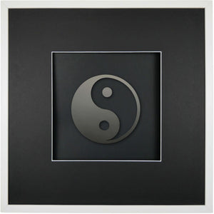 Quadratwerk Wandbild Pure Black Yin & Yang 58cm - Rahmen Weiß, Hintergrund Schwarz, Passepartout Schwarz/Weiß