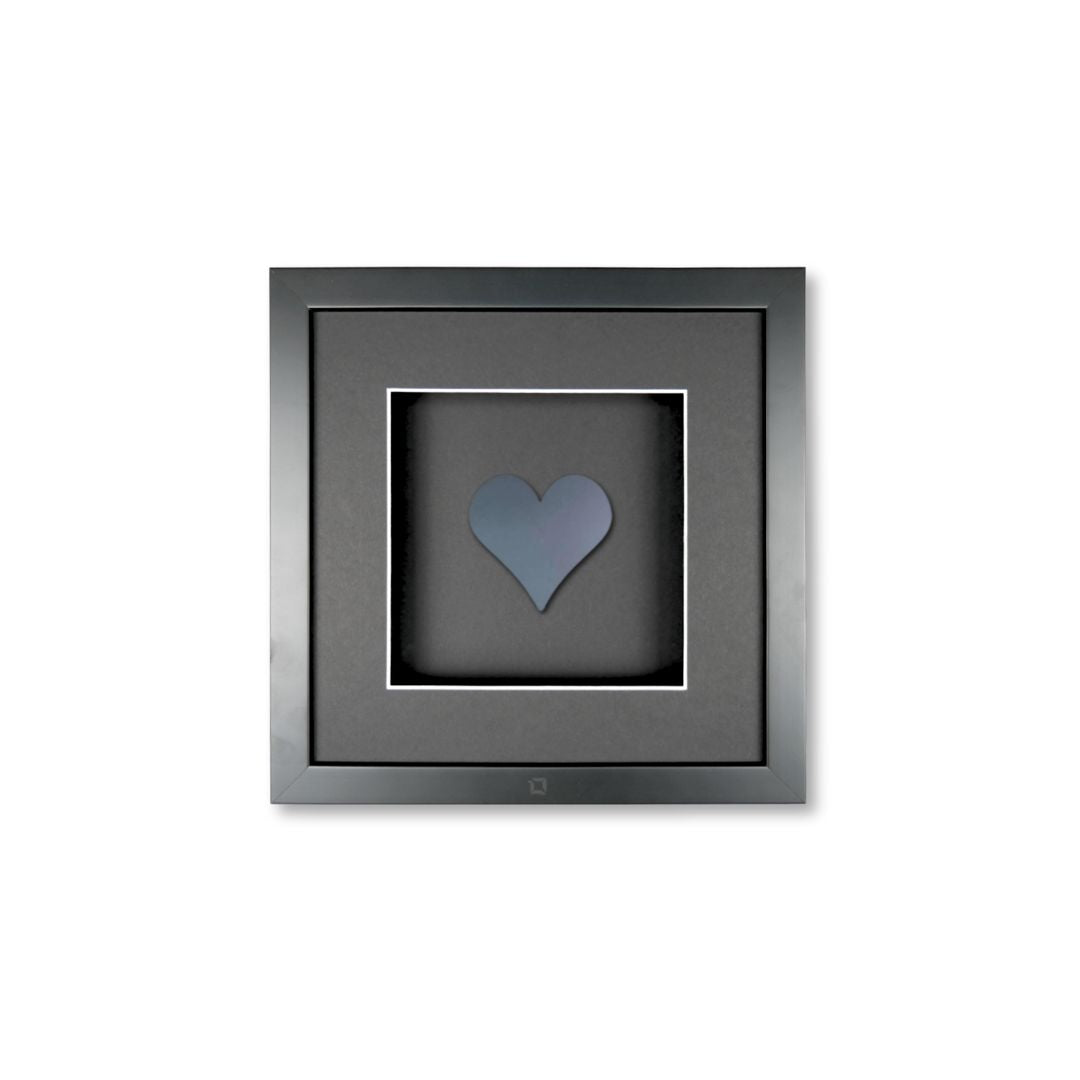 Quadratwerk Wandbild Pure Black Heart 27cm - Rahmen Schwarz, Hintergrund Schwarz, Passepartout Schwarz/Weiß