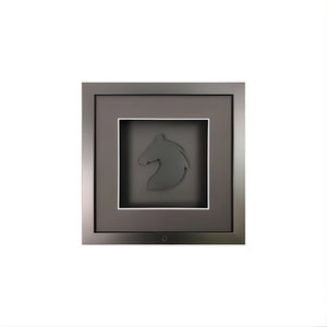 Wandbild Springer schwarz klein 27x27 cm – Pure Black Knight Quadratwerk, mattschwarzer Schach-Springer Pferdekopf 3D-Optik handgefertigt Made in Germany