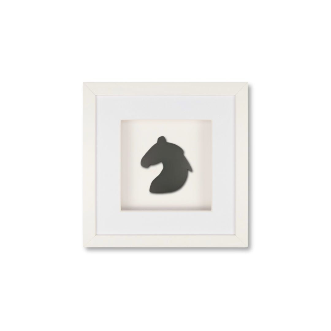 Quadratwerk Wandbild Pure Black Knight Pferdekopf 27cm - Rahmen Weiß, Hintergrund Weiß, Passepartout Weiß/Weiß