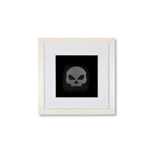 Quadratwerk Wandbild Pure Black Totenkopf 27cm - Rahmen Weiß, Hintergrund Schwarz, Passepartout Weiß/Weiß