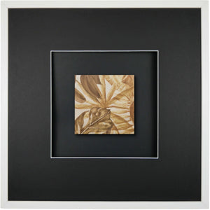 Quadratwerk Wandbild Signature Tile Terra 58m - Rahmen Weiß, Hintergrund Schwarz, Passepartout Schwarz/Weiß
