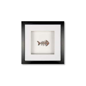 Quadratwerk Wandbild Detailaufnahme Urban Rust Fish 27cm - Rahmen Schwarz, Hintergrund Weiß, Passepartout Weiß/Weiß