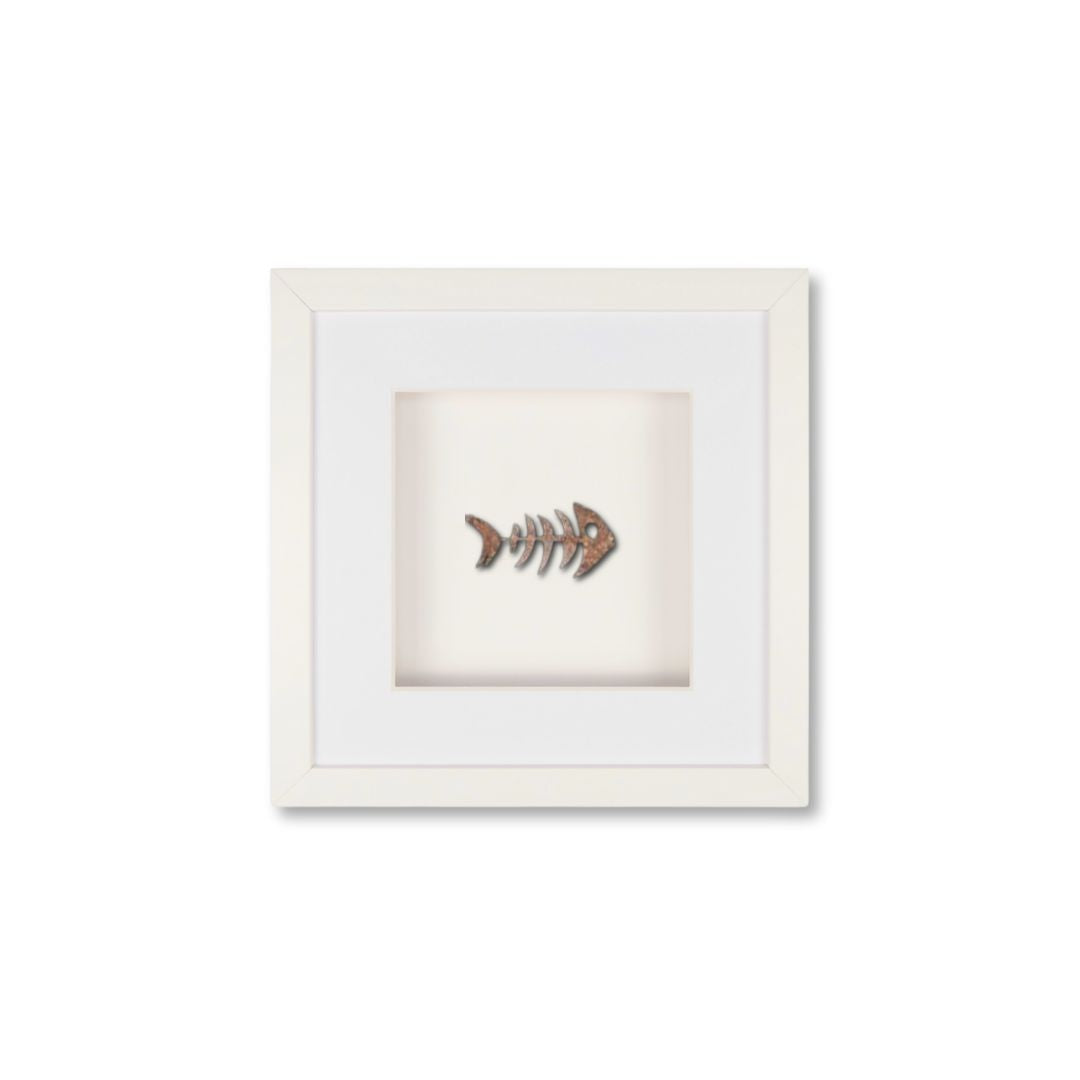 Quadratwerk Wandbild Detailaufnahme Urban Rust Fish 27cm - Rahmen Weiß, Hintergrund Weiß, Passepartout Weiß/Weiß