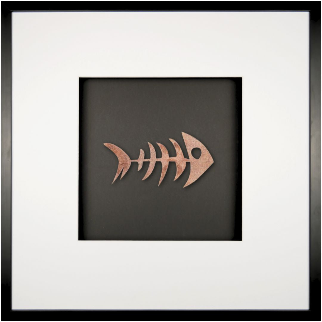 Quadratwerk Wandbild Nahaufnahme Urban Rust Fish 58cm - Rahmen Schwarz, Hintergrund Schwarz, Passepartout Weiß/Weiß