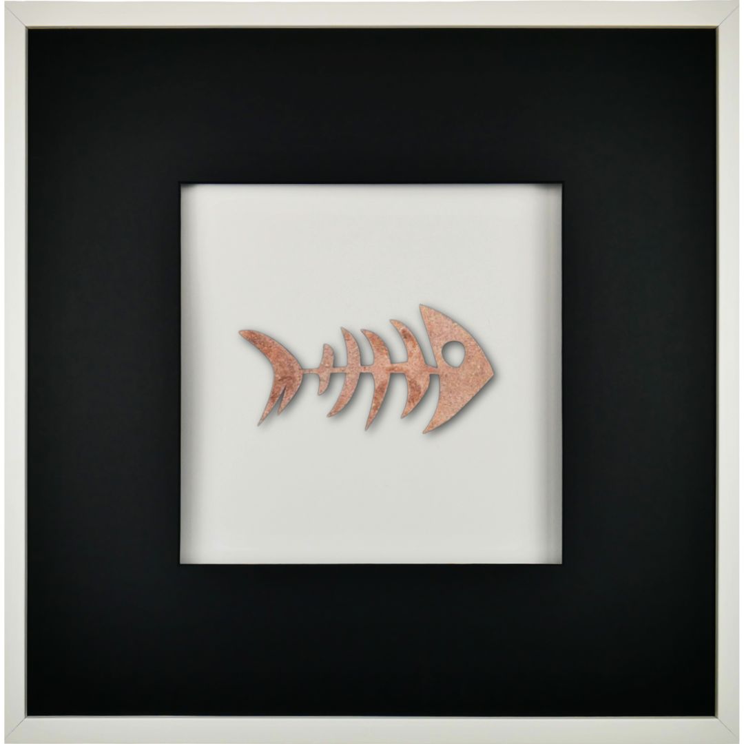 Quadratwerk Wandbild Nahaufnahme Urban Rust Fish 58cm - Rahmen Weiß, Hintergrund Weiß, Passepartout Schwarz/Schwarz