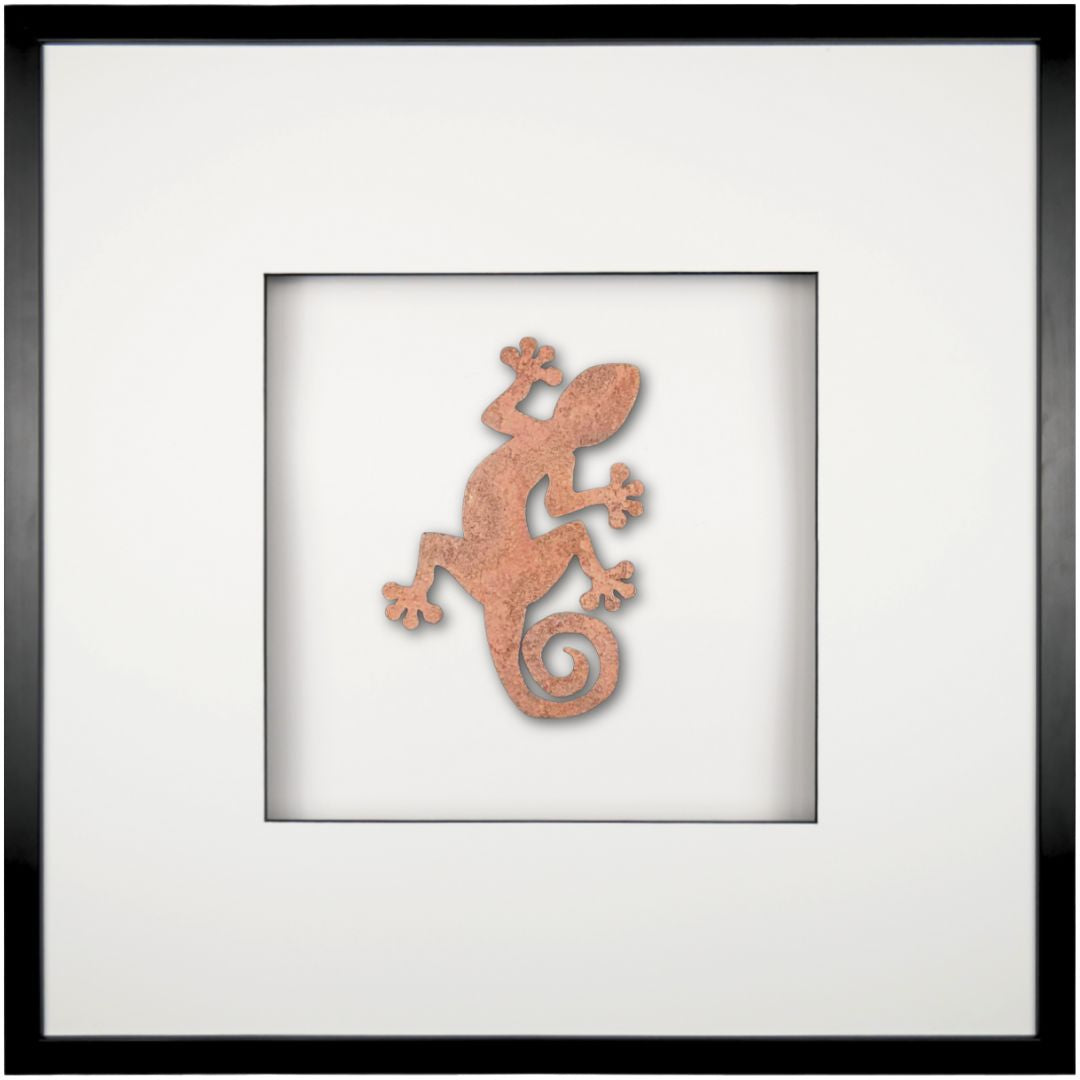 Quadratwerk Wandbild Urban Rust Gecko 58cm - Rahmen Schwarz, Hintergrund Weiß, Passepartout Weiß/Schwarz