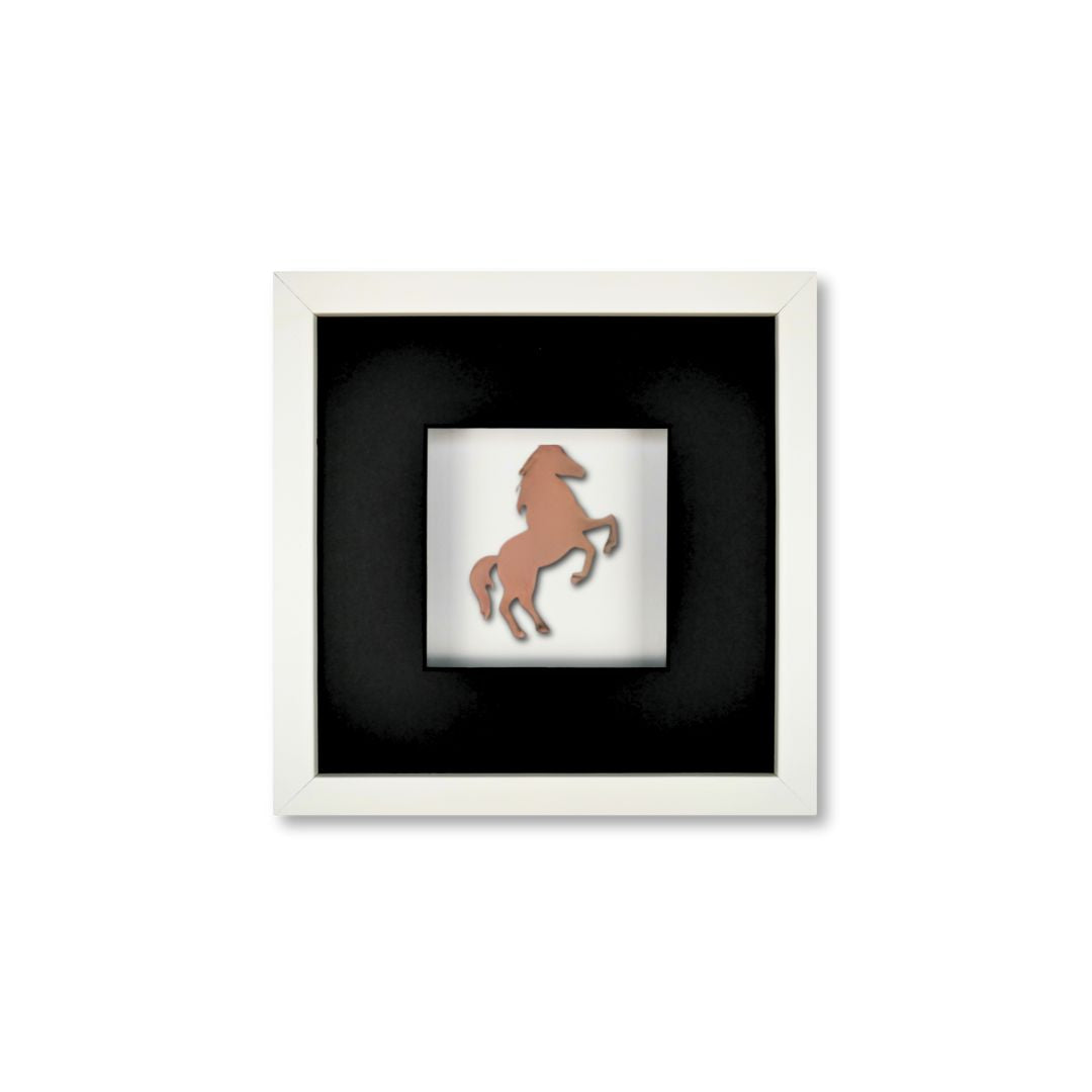 Quadratwerk Wandbild Urban Rust Horse 27cm - Rahmen Weiß, Hintergrund Weiß, Passepartout Schwarz/Schwarz