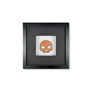 Quadratwerk Wandbild Urban Rust Skull 27cm - Rahmen Schwarz, Hintergrund Weiß, Passepartout Schwarz/Schwarz