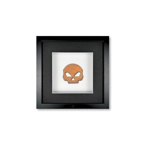 Quadratwerk Wandbild Urban Rust Skull 27cm - Rahmen Schwarz, Hintergrund Weiß, Passepartout Schwarz/Weiß