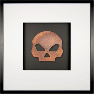 Quadratwerk Wandbild Urban Rust Totenkopf 58cm - Rahmen Schwarz, Hintergrund Schwarz, Passepartout Weiß/Weiß