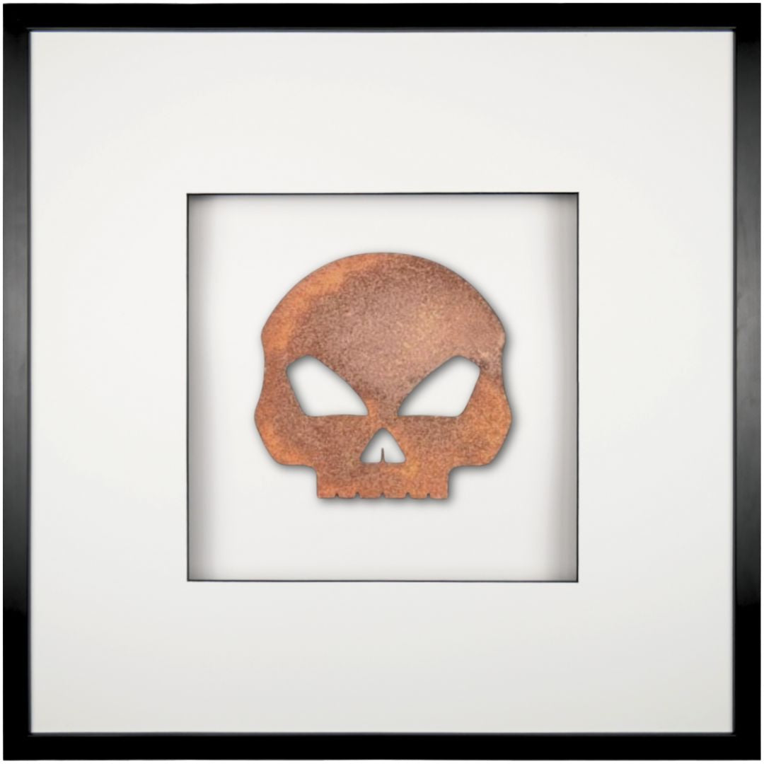 Quadratwerk Wandbild Urban Rust Totenkopf 58cm - Rahmen Schwarz, Hintergrund Weiß, Passepartout Weiß/Schwarz