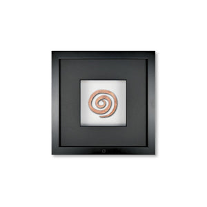 Quadratwerk Wandbild Detailaufnahme Urban Rust Spirale 27cm - Rahmen Schwarz, Hintergrund Weiß, Passepartout Schwarz/Schwarz
