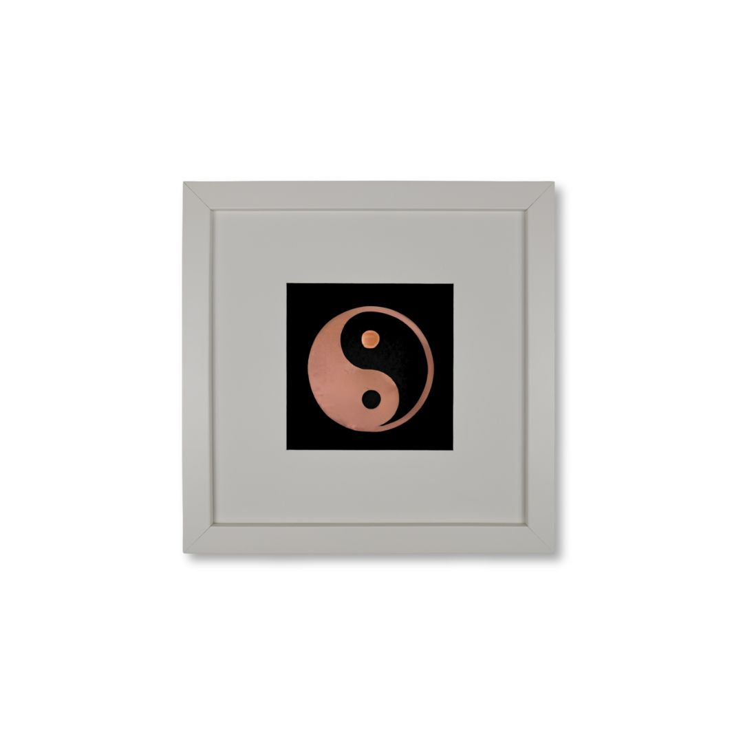 Quadratwerk Wandbild Nahaufnahme Urban Rust Yin & Yang 27cm - Rahmen Weiß, Hintergrund Schwarz, Passepartout Weiß/Schwarz