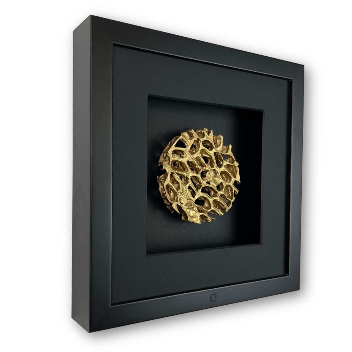 Quadratwerk Wandbild Seitenansicht Magic Gold Rund 27cm - Rahmen Schwarz, Hintergrund Schwarz, Passepartout Schwarz/Schwarz