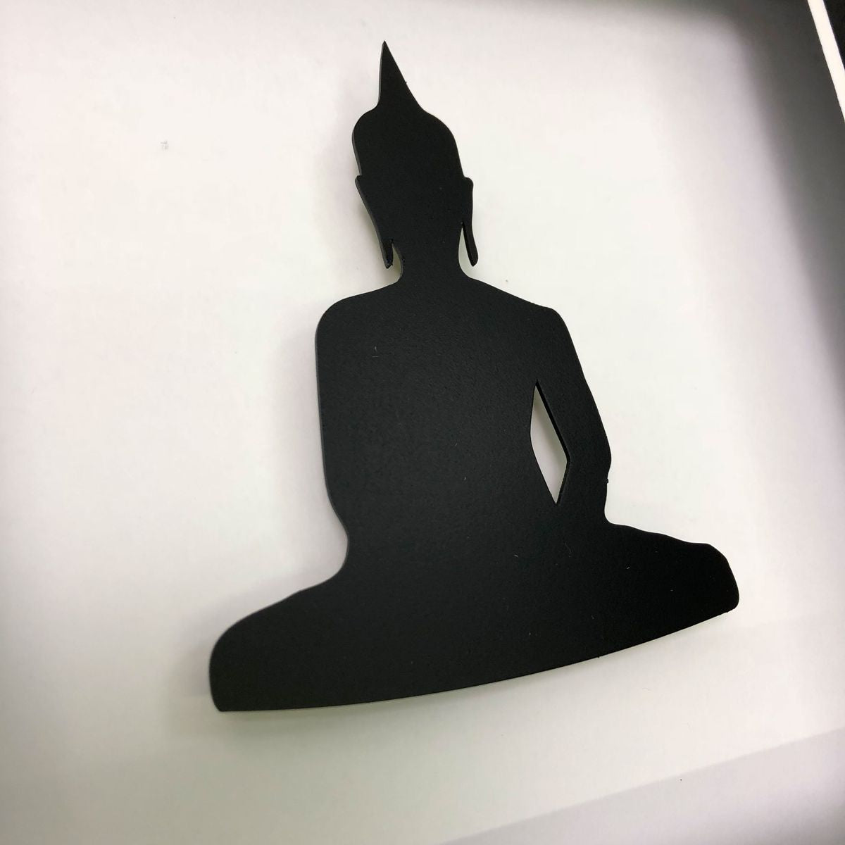 Quadratwerk Wandbild nahaufnahme Pure Black Buddha 27cm - Rahmen Schwarz, Hintergrund Weiß, Passepartout Schwarz/Weiß
