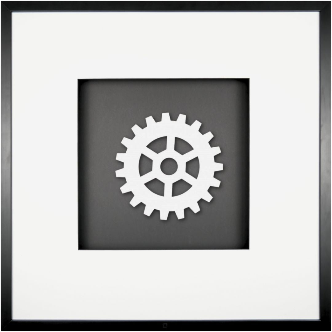 Quadratwerk Wandbild All White Gear 58cm - Rahmen Schwarz, Hintergrund Schwarz, Passepartout Weiß/Schwarz