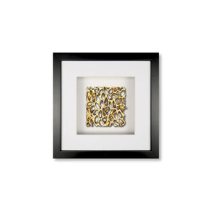 Quadratwerk Wandbild Magic Gold Quadrat 27cm - Rahmen Schwarz, Hintergrund Weiß, Passepartout Weiß/Weiß