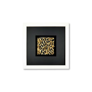 Quadratwerk Wandbild Magic Gold Quadrat 27cm - Rahmen Weiß, Hintergrund Schwarz, Passepartout Schwarz/Schwarz