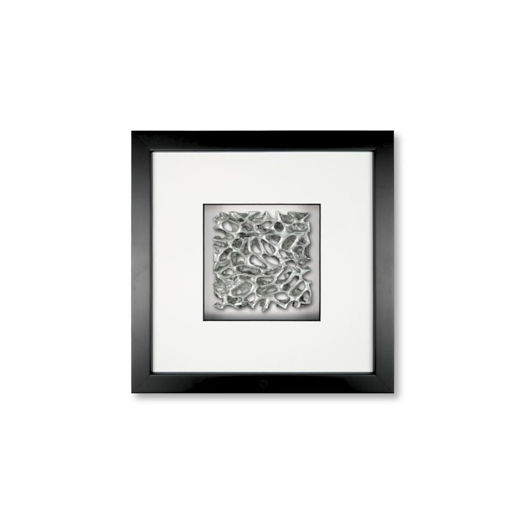 Quadratwerk Wandbild Magic Silver Quadrat 27cm - Rahmen Schwarz, Hintergrund Weiß, Passepartout Weiß/Schwarz