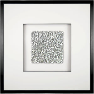 Quadratwerk Wandbild Magic Silver Quadrat 58cm - Rahmen Schwarz, Hintergrund Weiß, Passepartout Weiß/Schwarz