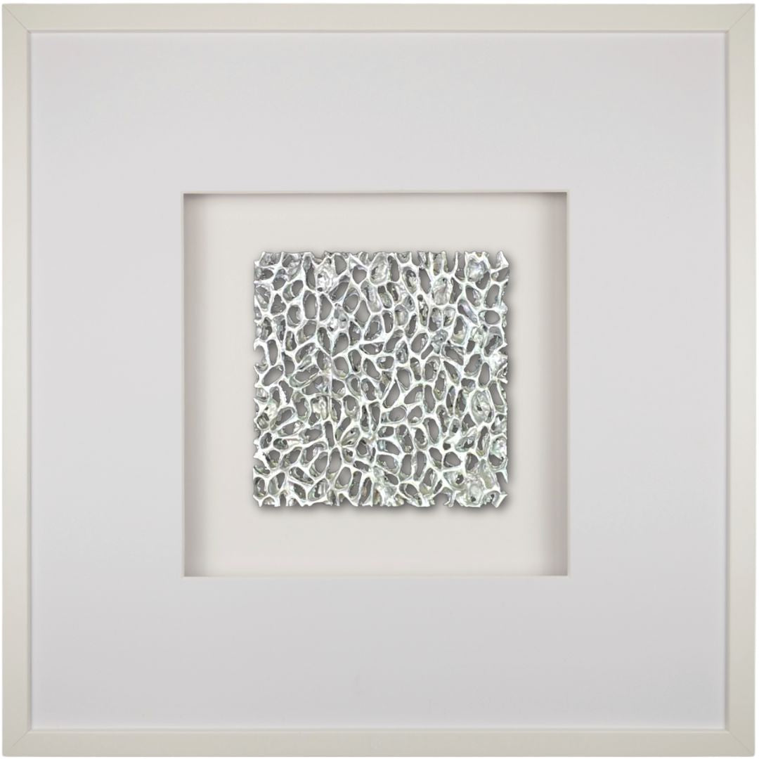 Quadratwerk Wandbild Magic Silver Quadrat 58cm - Rahmen Weiß, Hintergrund Weiß, Passepartout Weiß/Weiß