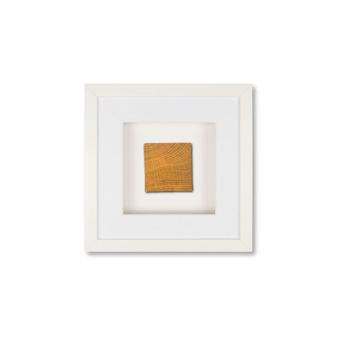 Quadratwerk Wandbild Noble Wood Quadrat 27cm - Rahmen Weiß, Hintergrund Weiß, Passepartout Weiß/Weiß