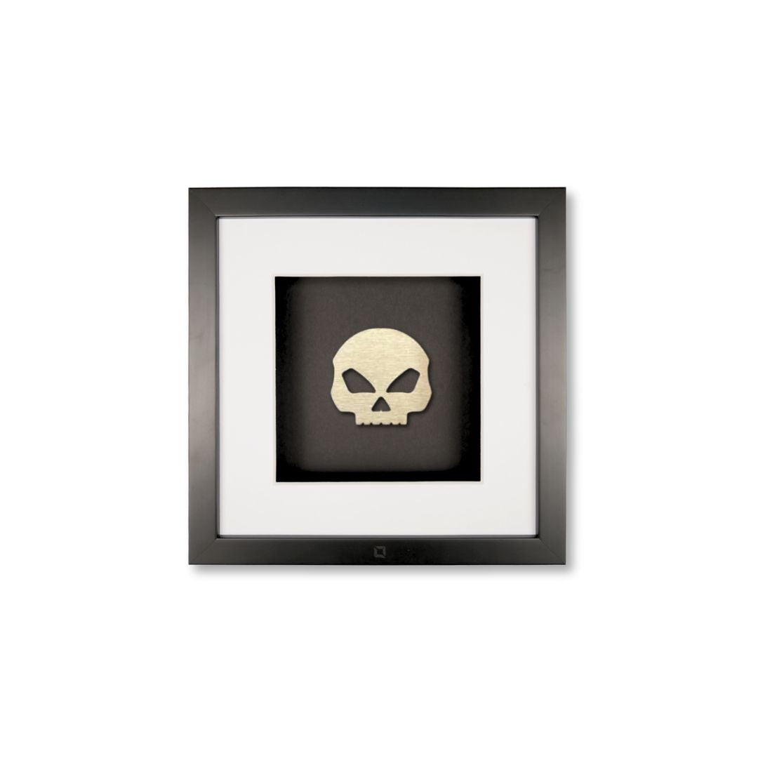Quadratwerk Wandbild  Seitenansicht Prestige Steel Skull 27cm - Rahmen Schwarz, Hintergrund Schwarz, Passepartout Weiß/Weiß