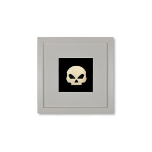 Quadratwerk Wandbild Prestige Steel Skull 27cm - Rahmen Weiß, Hintergrund Schwarz, Passepartout Weiß/Schwarz