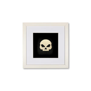 Quadratwerk Wandbild Prestige Steel Skull 27cm - Rahmen Weiß, Hintergrund Schwarz, Passepartout Weiß/Weiß