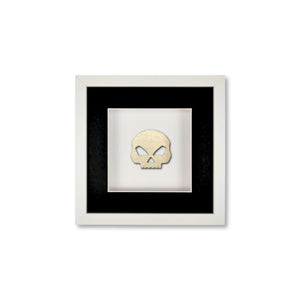 Quadratwerk Wandbild Prestige Steel Skull 27cm - Rahmen Weiß, Hintergrund Weiß, Passepartout Schwarz/Weiß