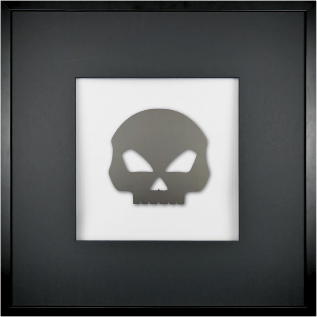 Quadratwerk Wandbild Pure Black Totenkopf 58cm - Rahmen Schwarz, Hintergrund Weiß, Passepartout Schwarz/Schwarz