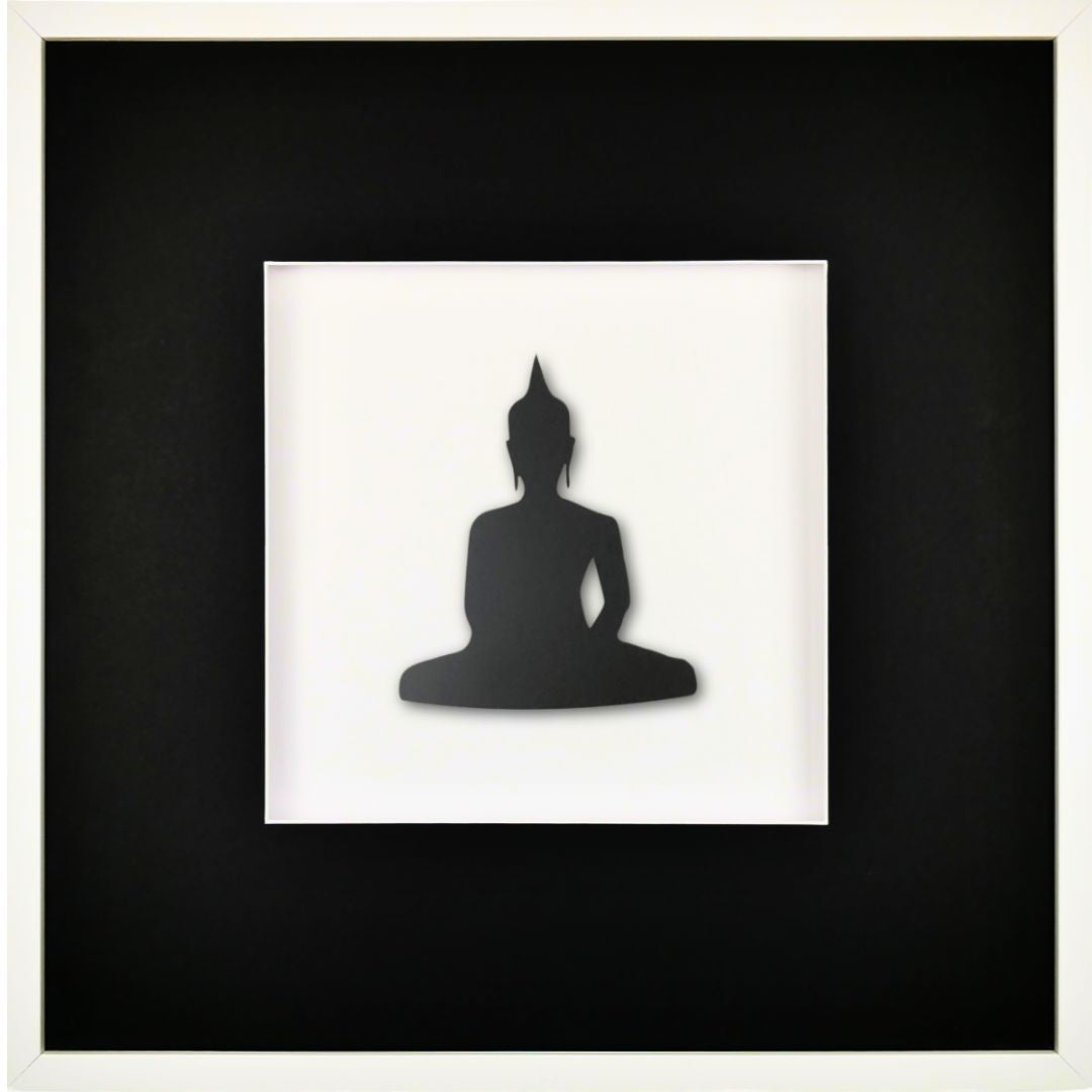 Quadratwerk Wandbild Detailansicht Pure Black Buddha 58cm - Rahmen Weiß, Hintergrund Weiß, Passepartout Schwarz/Weiß