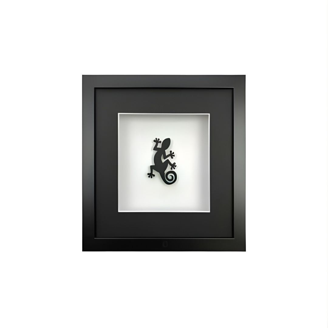 Quadratwerk Wandbild Pure Black Gecko 27cm - Rahmen Schwarz, Hintergrund Weiß, Passepartout Schwarz/Weiß