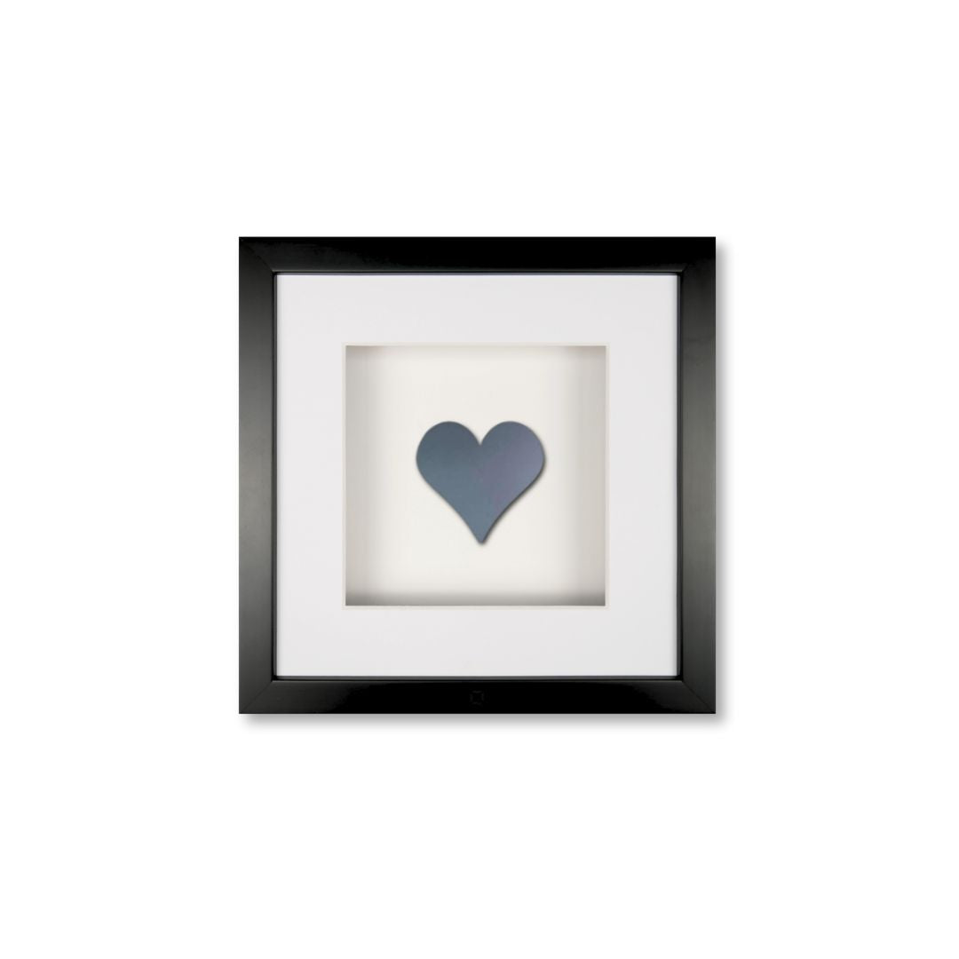 Quadratwerk Wandbild Pure Black Heart 27cm - Rahmen Schwarz, Hintergrund Weiß, Passepartout Weiß/Weiß