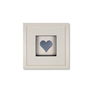 Quadratwerk Wandbild Pure Black Heart 27cm - Rahmen Weiß, Hintergrund Weiß, Passepartout Weiß/Schwarz