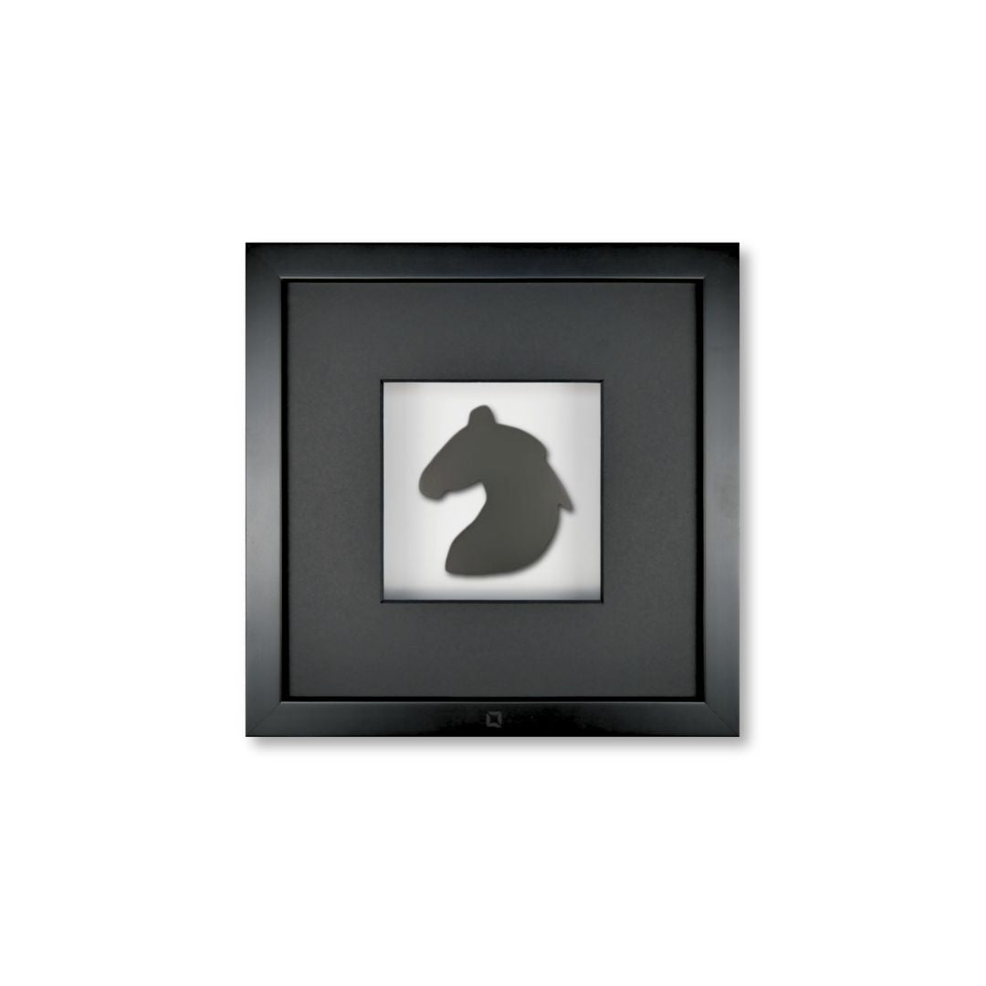 Quadratwerk Wandbild Pure Black Knight Pferdekopf 27cm - Rahmen Schwarz, Hintergrund Weiß, Passepartout Schwarz/Schwarz