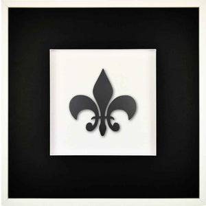 Quadratwerk Wandbild Pure Black Lilie 58cm - Rahmen Weiß, Hintergrund Weiß, Passepartout Schwarz/Weiß